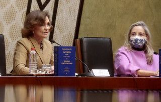 Cristina Sancho en la presentación comentarios LOTC